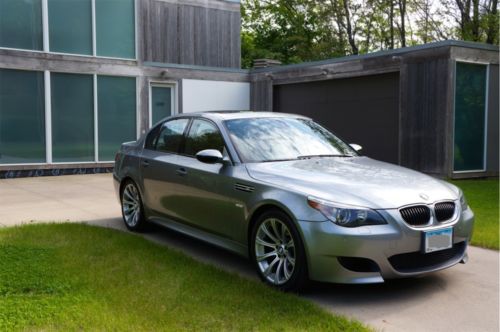 2006 bmw m5 base sedan 4-door 5.0l