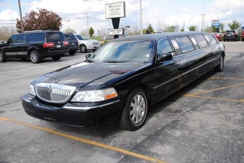 LIMO LIMOUSINE  LINCOLN TOWN CAR FORD BLACK 2004 STRETCH Low miles LUXURY GOOD, US $19,500.00, image 4