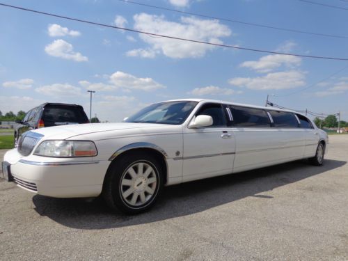 2005 LINCOLN LIMOUSINE RARE FEDERAL 5TH DOOR  WHITE, US $10,000.00, image 2