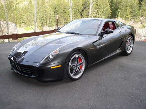 Ferrari 2007  599 gtb f1  2.5k miles hgte carbon fiber beautiful