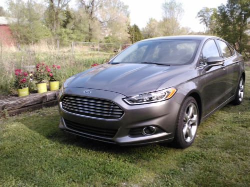 2013 ford fusion se sedan 4-door 2.5l