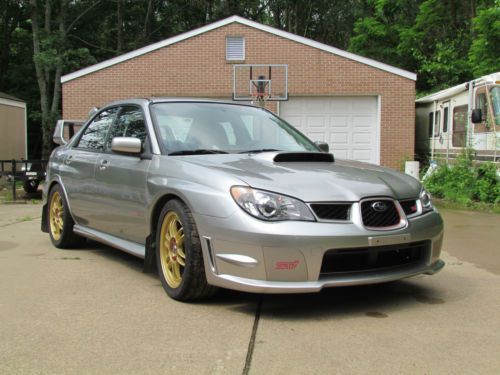 2006 subaru impreza wrx sti sedan 4-door 2.5l