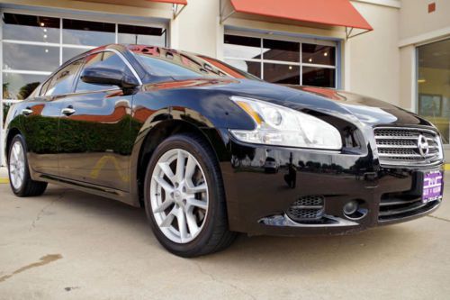 2011 nissan maxima, leather, moonroof, 18&#034; alloy wheels, more!