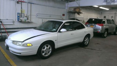 1999 oldsmobile intrigue gls sedan 4-door 3.5l