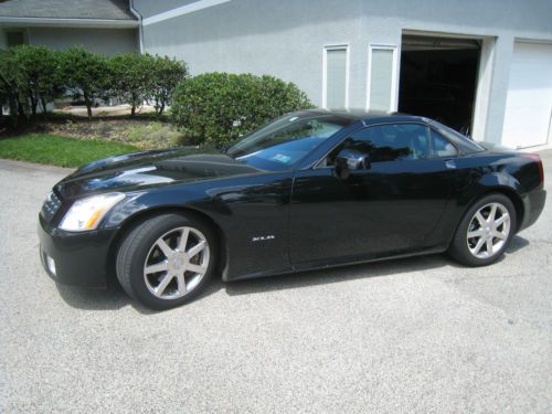 2008 cadillac xlr black 2-door coup convertable