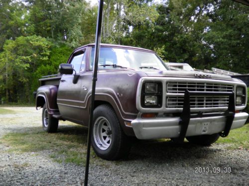 1980 dodge stepside 150 custom v8