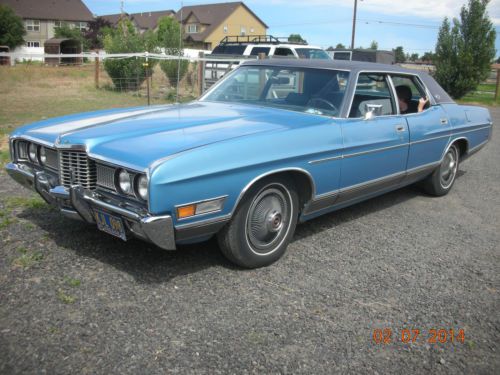 1972 ford ltd 4 door in excellent condition