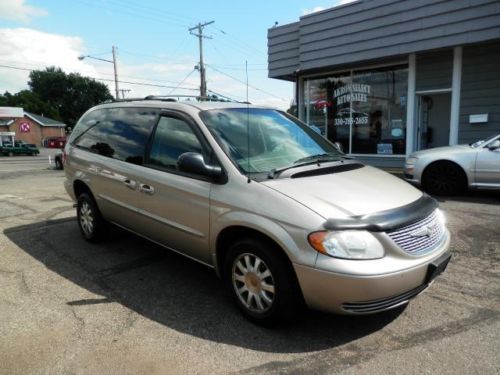 2002 chrysler town &amp; country wheelchair accessible vehicle