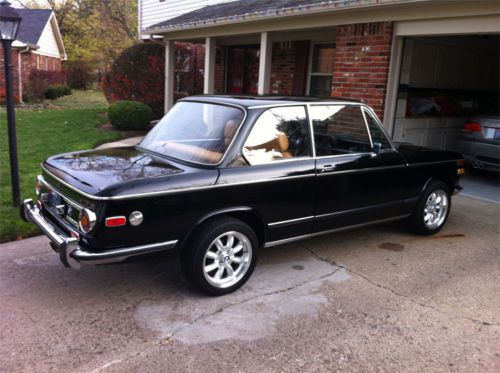 1971 bmw 2002 base sedan 2-door 2.0l