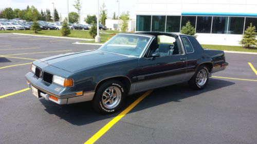 1987 oldsmobile 442 - t-tops - teal blue - only 37k miles - rare car!