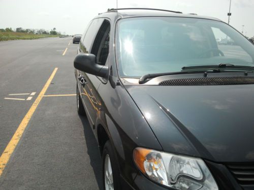 2006 Dodge Grand Caravan SXT Mini Van 4-Door 3.8L Loaded, Dual Stow Go, DVD ***, US $6,500.00, image 4