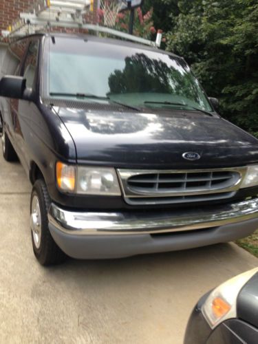 2000 ford econoline 250 cargo van - triton engine - ready to go to work