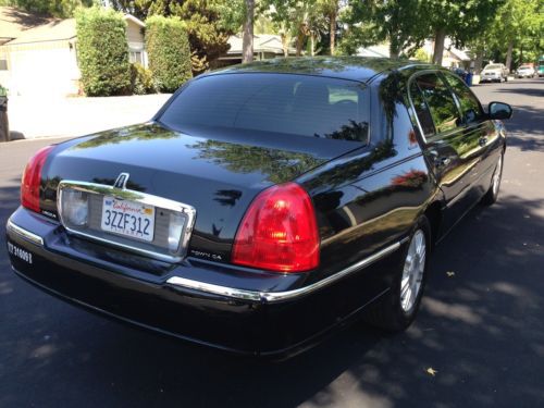 2011 Lincoln Town Car Executive L Sedan 4-Door 4.6L Long Wheel Base NO RESERVE, image 5