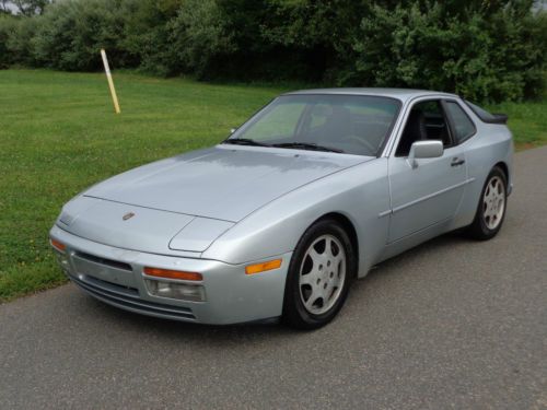 1989 porsche 944 turbo great driver!