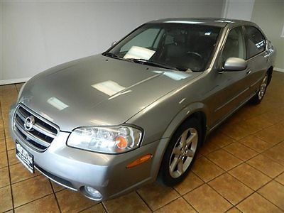 2003 nissan maxima se sedan