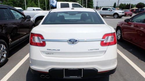 2011 ford taurus limited