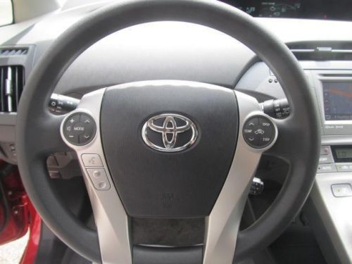 2014 toyota prius three