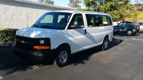 2005 chevrolet express 1500 8 passenger van chevy 4.3l v-6 rear a/c lowreserve