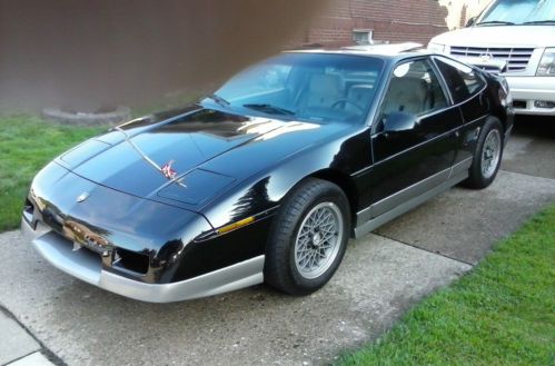 */*/*/*/ pontiac fiero gt - 1987 */*/*/*/