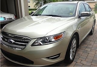 2010 ford taurus limited sedan 4-door 3.5l