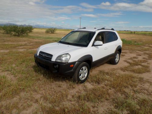 2007 hyundai tucson low miles clean car fax