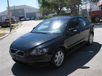 30,000 miles 5 speed manual heated seats leather sunroof no accidents salvage