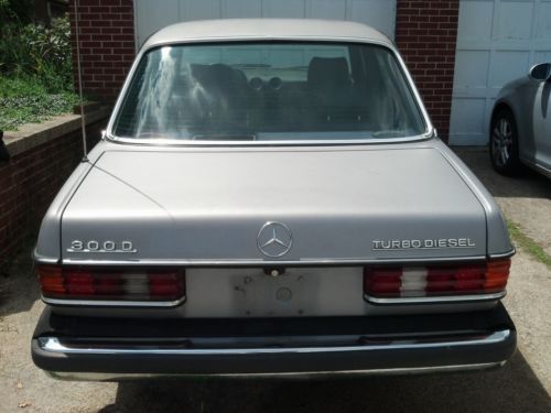 1984 Mercedes Benz 300D Sedan Runs on WVO, US $1,750.00, image 5