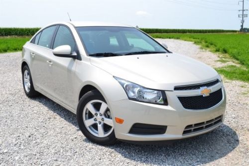 2014 chevrolet cruze 1lt only 27k miles!!! a must see we finance