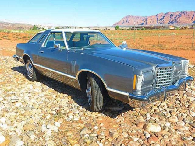 Ford thunderbird base hardtop 2-door