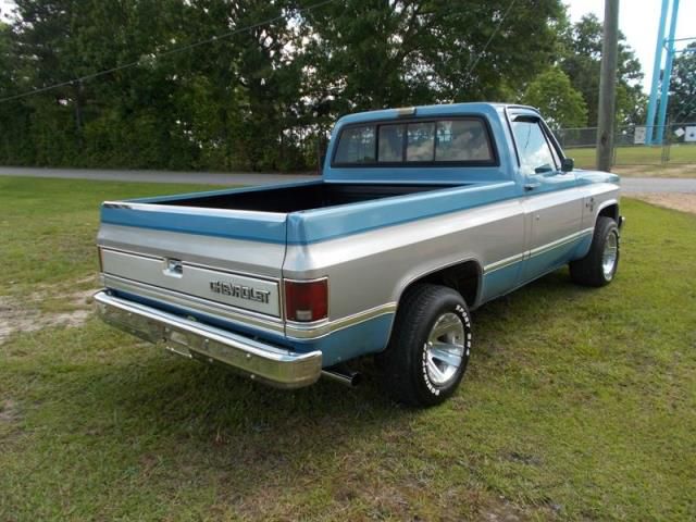 Chevrolet c-10 silverado