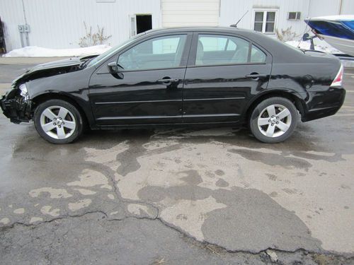 2007 ford fusion se sedan 4-door 2.3l, loaded, salvage, damaged, rebuildable