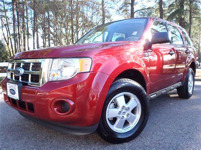 Ford escape xls low miles 4 dr suv gasoline 2.5l l4 sfi dohc 16v toreador red me