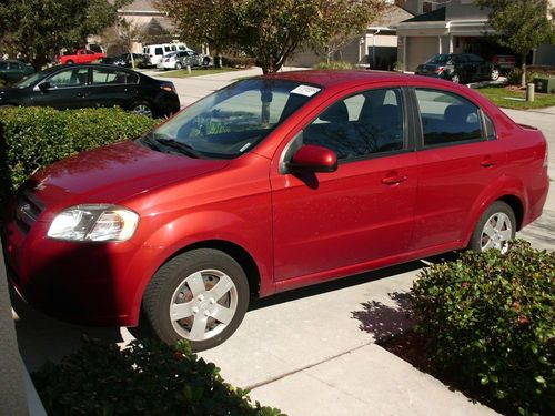 2010 chevrolet aveo lt sedan 4-door 1.6l