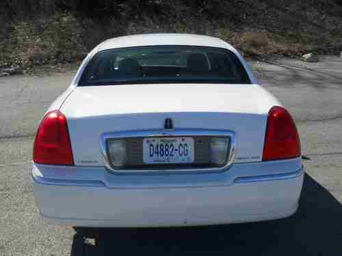 2007 Lincoln Town Car Signature Limited Sedan 4-Door 4.6L, US $9,650.00, image 3
