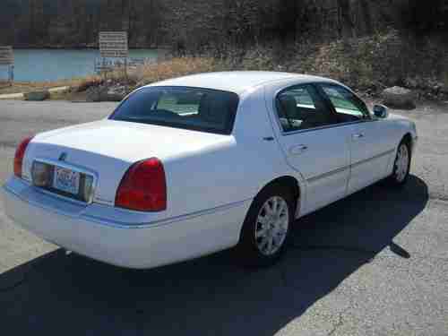 2007 Lincoln Town Car Signature Limited Sedan 4-Door 4.6L, US $9,650.00, image 4
