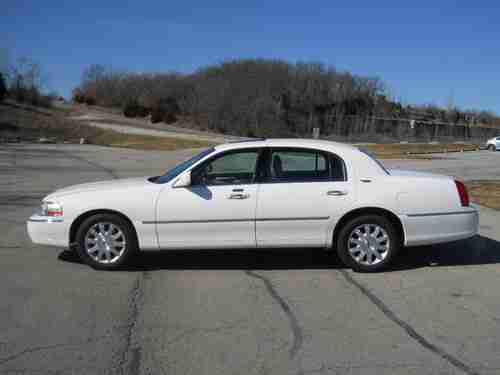 2007 Lincoln Town Car Signature Limited Sedan 4-Door 4.6L, US $9,650.00, image 10