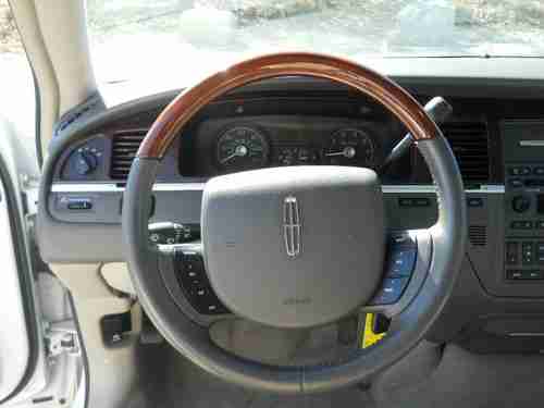 2007 Lincoln Town Car Signature Limited Sedan 4-Door 4.6L, US $9,650.00, image 18