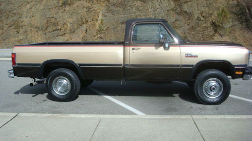 1991 dodge ram 250 12 valve 5 speed manual 4x4 regular cab rare!!!