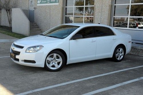 '12 malibu ls, white / grey, 19k miles, factory warranty, non-smoke, we finance