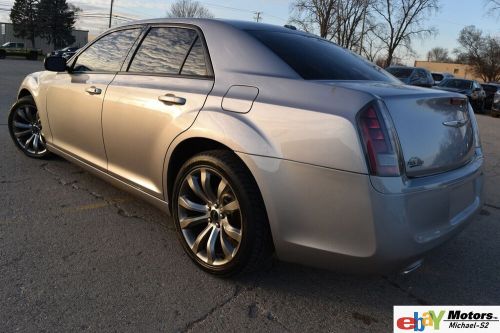 2014 chrysler 300 series sport s-edition(navigation &amp; panoramic)