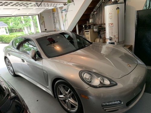 2012 porsche panamera 4