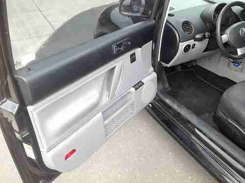 2004 VW New Beetle 2.0 Manual-NO RESERVE, US $6,500.00, image 3