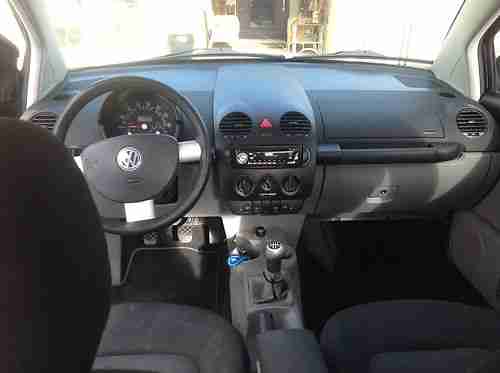 2004 VW New Beetle 2.0 Manual-NO RESERVE, US $6,500.00, image 5
