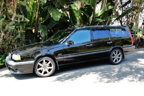 1 owner 1997 volvo 850 r wagon last year!