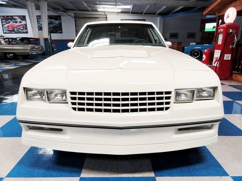1979 chevrolet malibu 4 door  wagon - factory v-8 - factory 4 speed