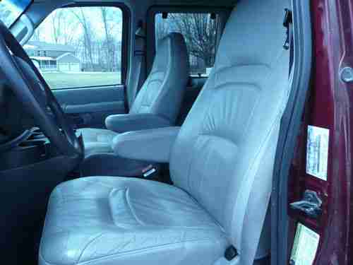 2006 Ford E-350 Extended, Dually, High-Top, 13-Pass, Large Family, Tow Hitch, image 11