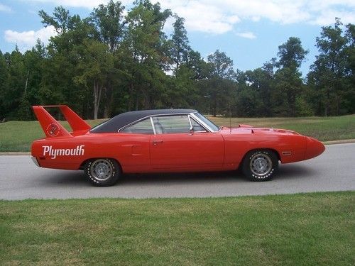 1970 plymouth roadrunner superbird