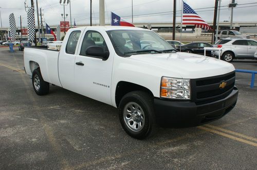 Chevrolet silverado 1500 wt 4wd extended cab pickup 4-door 5.3l 4x4 long bed