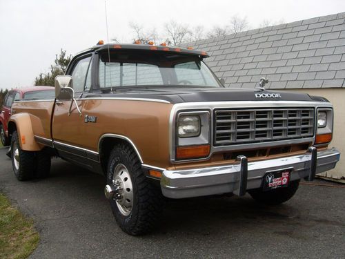 Dodge ram d350 prospector royal se dually