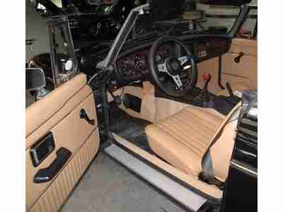 Leather Garage Kept Power Brakes Upgraded AM/FM Radio W/ CD, image 6